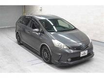2013 Toyota PRIUS α