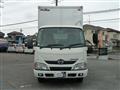 2011 Hino Dutro