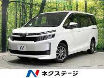 2017 Toyota Voxy