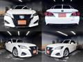 2015 Toyota Crown Hybrid