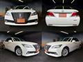 2014 Toyota Crown