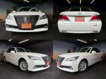 2014 Toyota Crown