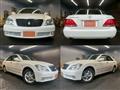 2005 Toyota Crown