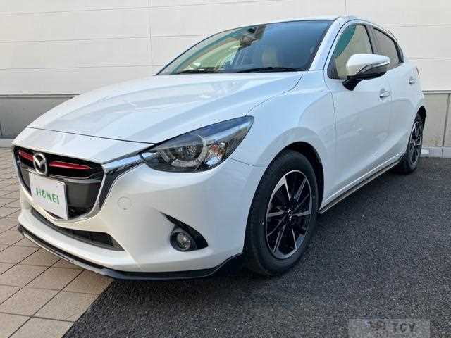 2014 Mazda Demio