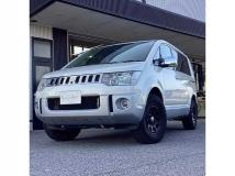 2008 Mitsubishi Delica D5