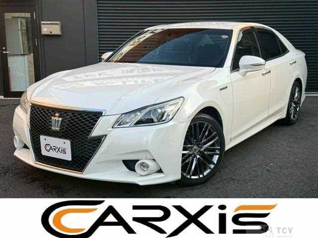 2014 Toyota Crown Hybrid