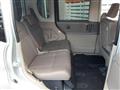 2013 Daihatsu Tanto