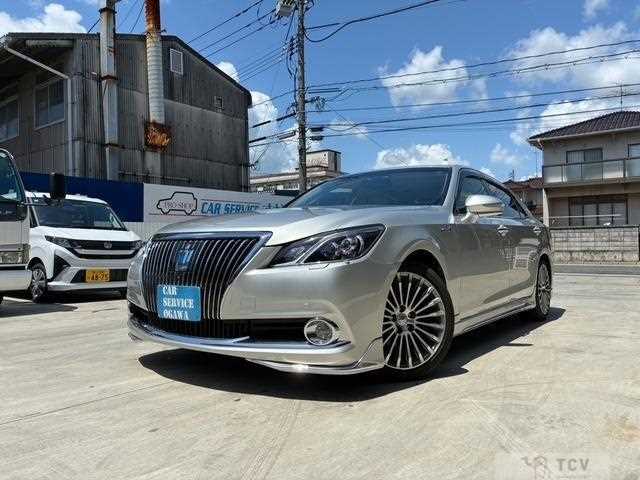 2015 Toyota Crown Majesta