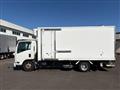 2014 Isuzu Elf Truck