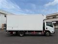 2018 Isuzu Elf Truck