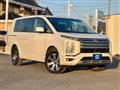 2019 Mitsubishi Delica D5