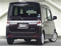2010 Daihatsu Tanto