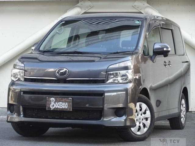 2013 Toyota Voxy