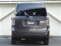 2013 Toyota Voxy