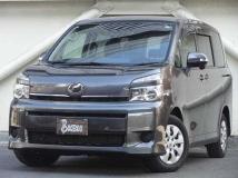 2013 Toyota Voxy