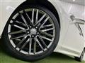 2013 Toyota Crown Hybrid