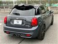 2019 BMW MINI