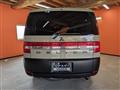 2010 Mitsubishi Delica D5
