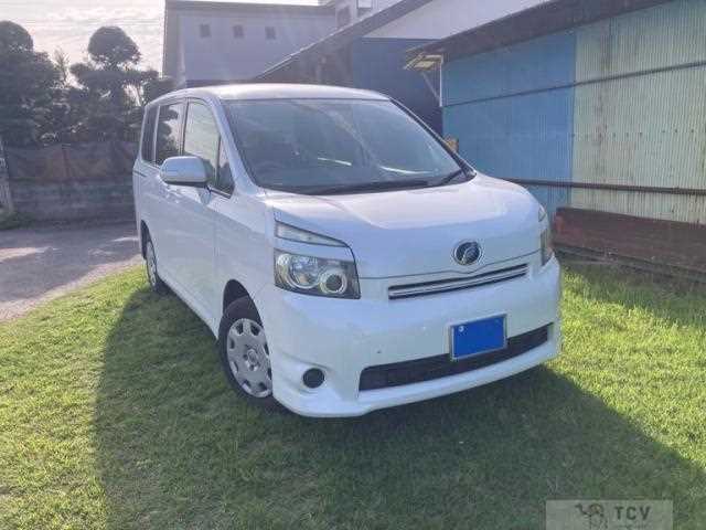 2009 Toyota Voxy
