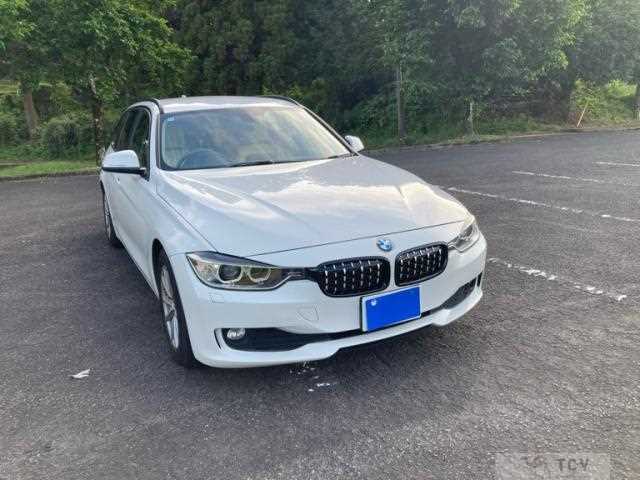 2012 BMW 3 Series