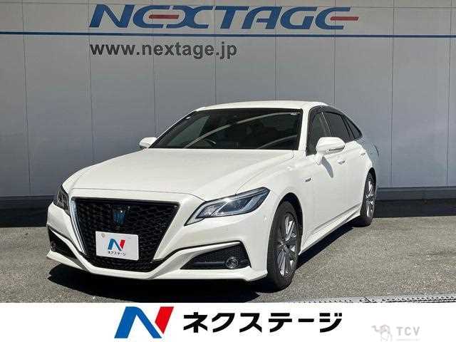 2018 Toyota Crown Hybrid