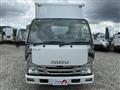 2020 Isuzu Elf Truck