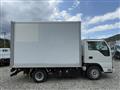 2020 Isuzu Elf Truck