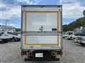 2020 Isuzu Elf Truck