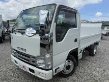 2013 Isuzu Elf Truck