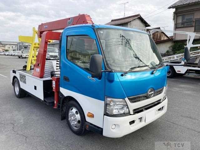 2017 Hino Dutro
