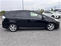 2012 Toyota PRIUS α