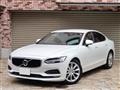 2017 Volvo S90