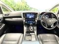 2019 Toyota Alphard Hybrid