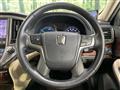 2013 Toyota Crown Hybrid