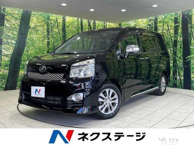 2013 Toyota Voxy