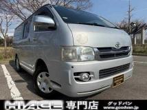 2009 Toyota Hiace Van