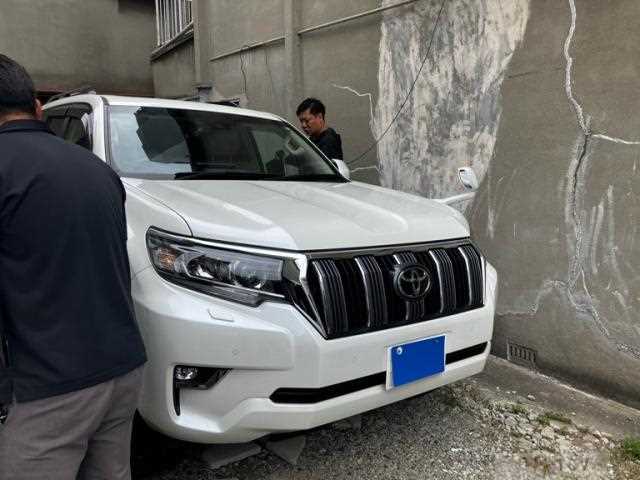 2022 Toyota Land Cruiser Prado