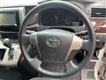 2012 Toyota Vellfire