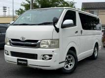 2010 Toyota Hiace Van