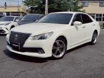 2013 Toyota Crown