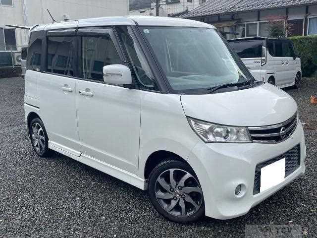 2011 Nissan ROOX