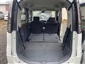 2011 Nissan ROOX