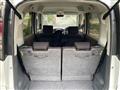 2011 Nissan ROOX