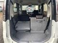 2011 Nissan ROOX