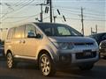2010 Mitsubishi Delica D5