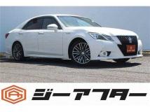 2013 Toyota Crown
