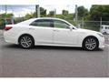 2016 Toyota Crown