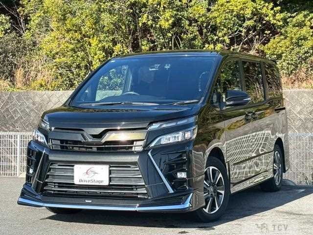 2017 Toyota Voxy