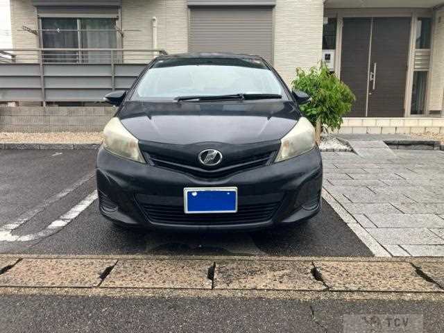 2013 Toyota Vitz