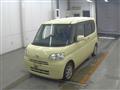2011 Daihatsu Tanto